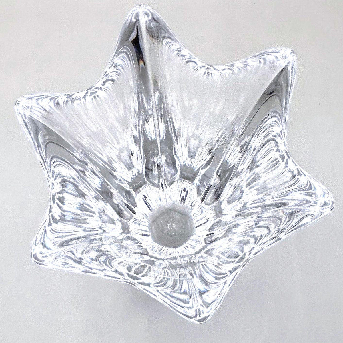 Orrefors Fleur Crystal Vase – Lars Hellsten Signed Swedish Art Glass (15 cm)