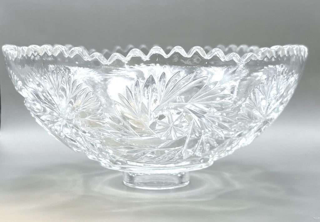 Bohemian, Czech. Hand-Cut Crystal Bowl with Starburst Pattern, 26 cm