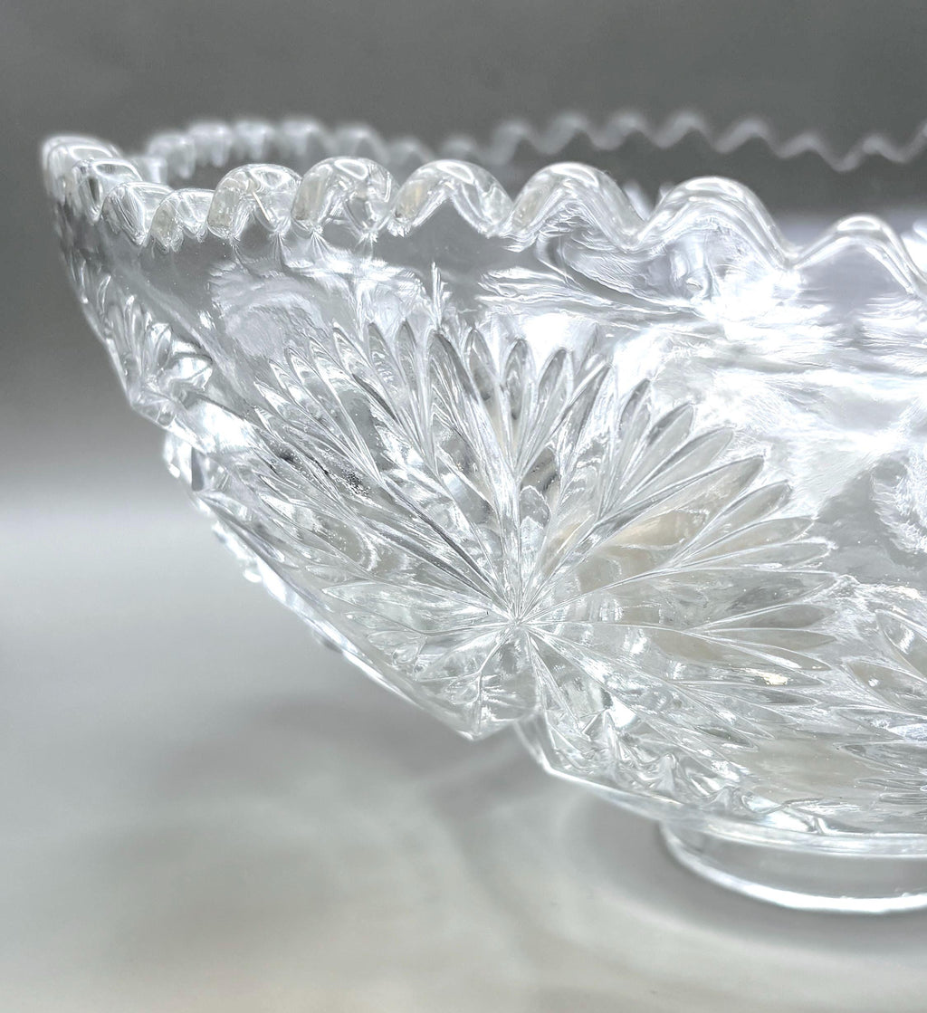 Bohemian, Czech. Hand-Cut Crystal Bowl with Starburst Pattern, 26 cm